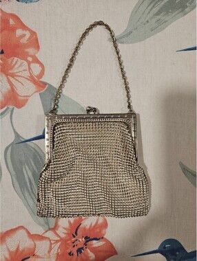 Whiting & Davis Mesh Bag Purse Silver Toned Antique 1920s Vintage Clutch